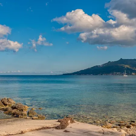 Boutique Seafront Appartement